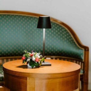 QUERCETO Lampka stołowa LED (Czarny)
