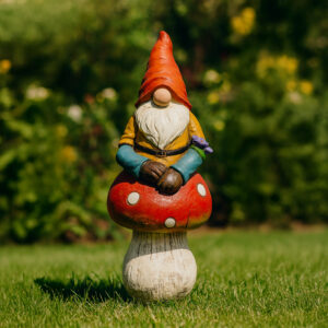 Krasnal ogrodowy z grzybkiem 47,7 cm